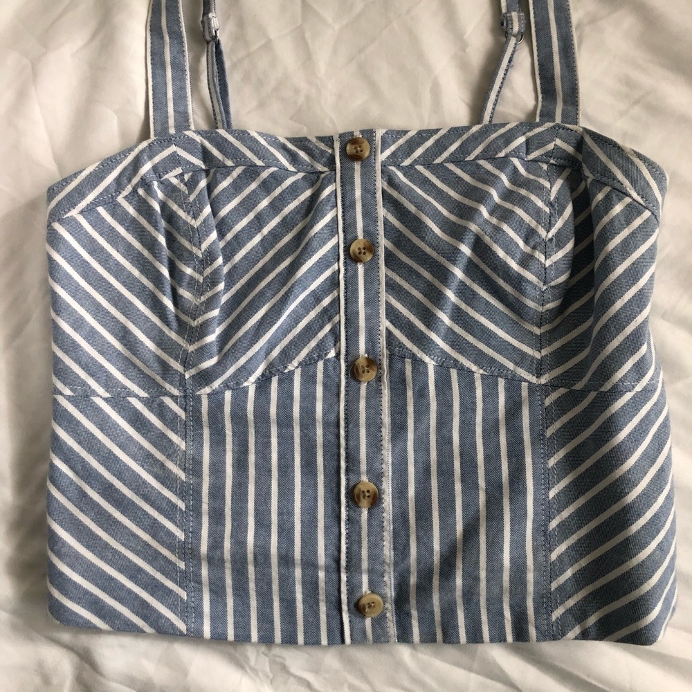 blue striped abercrombie crop top w buttons
